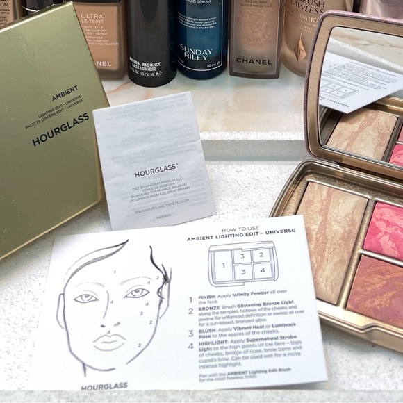 Hourglass ~ ‘UNIVERSE’ Ambient Lighting Edit Palette ~ FS, RARE, & HTF ~ NIB - Picture 2 of 16